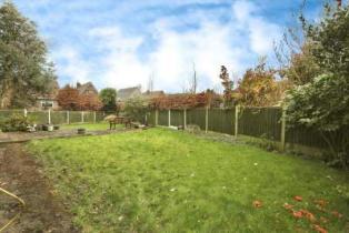  clovelly drive, newburgh, wigan, wn8 7ly 