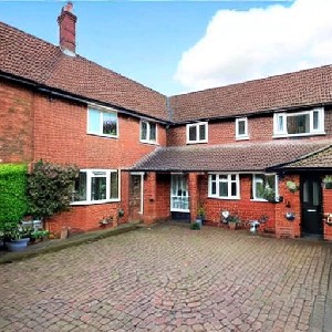 candover close, harmondsworth, west drayton