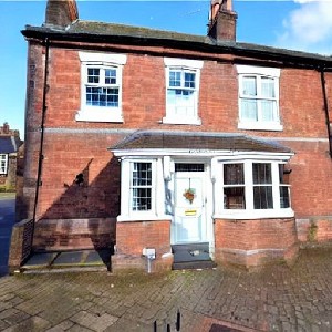 new broadway, ealing, w5 825,000 2 bedrooms 2 bathrooms leasehold off street ealing 020 8280 0140 full details schedule a viewing load more